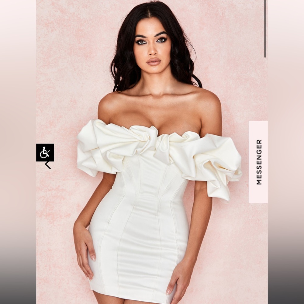 “SELENA” House of CB dress 
IVORY SATIN RUFFLE STRAPLESS DRESS